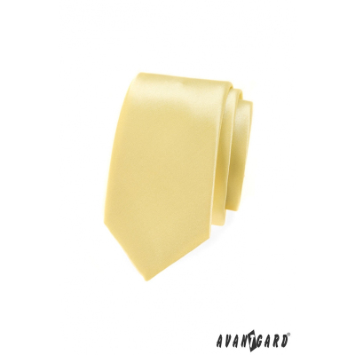 Cravată îngustă într-o singură culoare, galben deschis