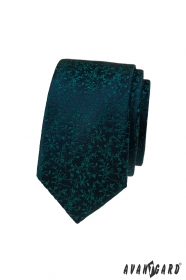 Cravata albastra cu ornamente verzi