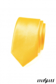Cravată îngustă, galben distinctiv