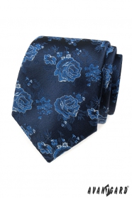 Cravata albastra cu trandafiri