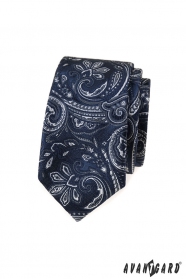 Cravată îngustă albastră cu motiv paisley