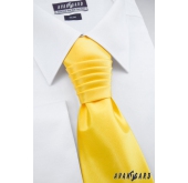 Cravată de nuntă distinctivă în galben